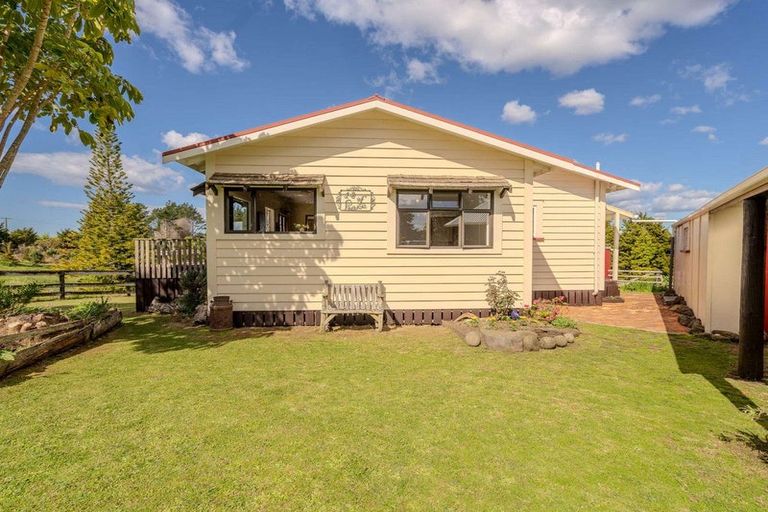 Photo of property in 330 Otaha Road, Kaeo, Kerikeri, 0295