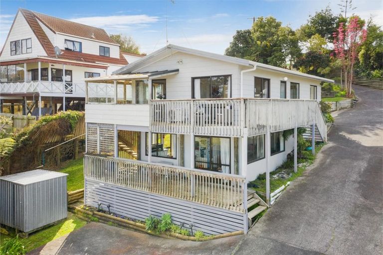 Photo of property in 1/51b Sunset Road, Totara Vale, Auckland, 0632
