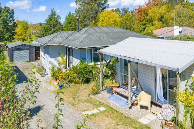 Photo of property in 79 Porangahau Road, Waipukurau, 4200