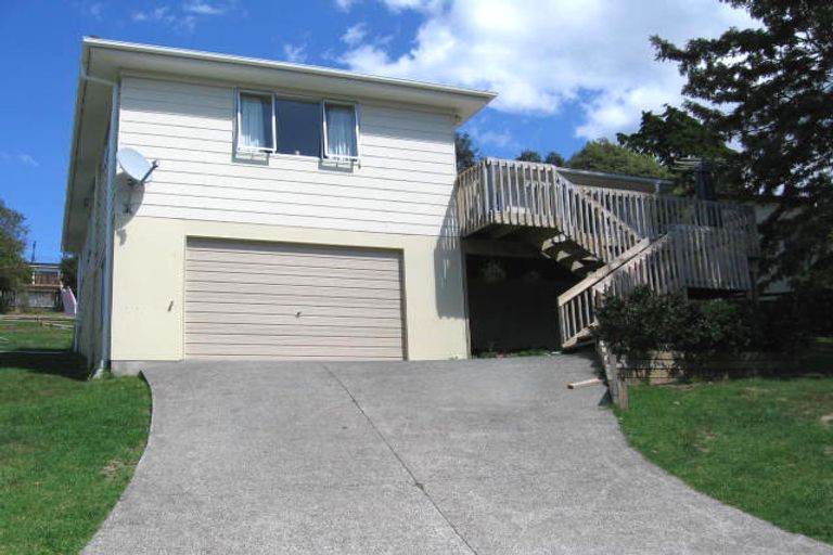 Photo of property in 38 Holt Avenue, Torbay, Auckland, 0630