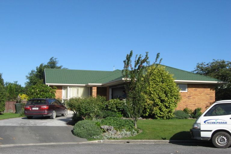 Photo of property in 12 Clemett Place, Kaiapoi, 7630