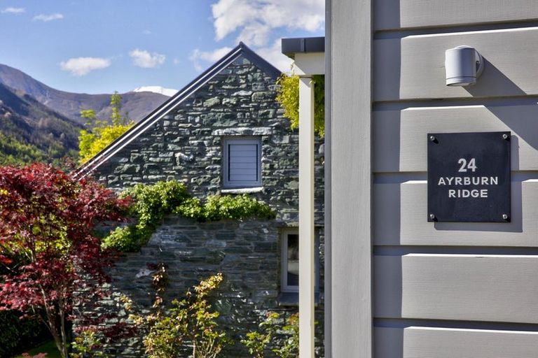 Photo of property in Millbrook Resort, 24 Ayrburn Ridge, Arrowtown, 9371