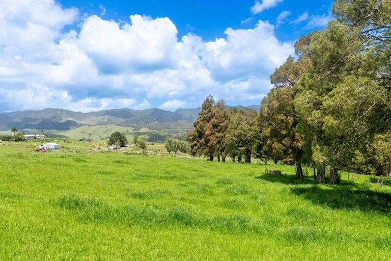 Photo of property in 15 Karuhiruhi Road, Oue, Kaikohe, 0473