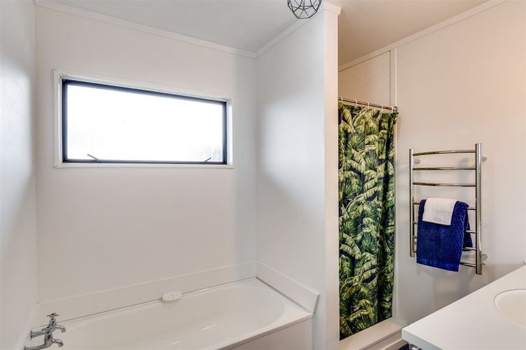 Photo of property in 5/9 Milton Road, Bluff Hill, Napier, 4110