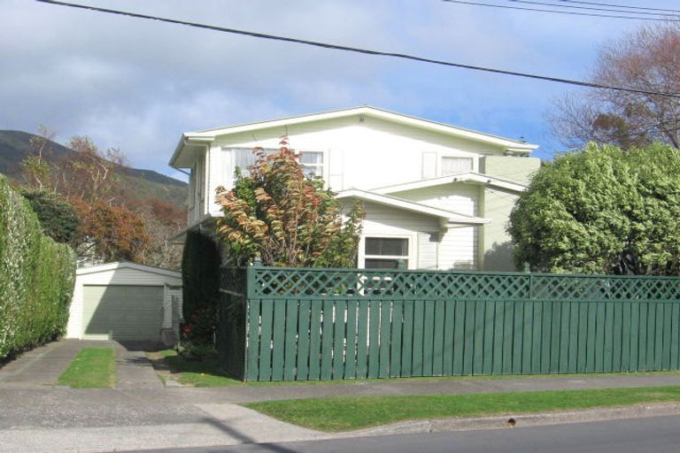 Photo of property in 12 Tilbury Street, Fairfield, Lower Hutt, 5011