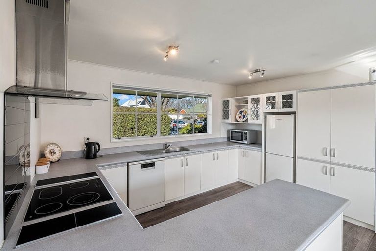 Photo of property in 58a Lancewood Drive, Halswell, Christchurch, 8025