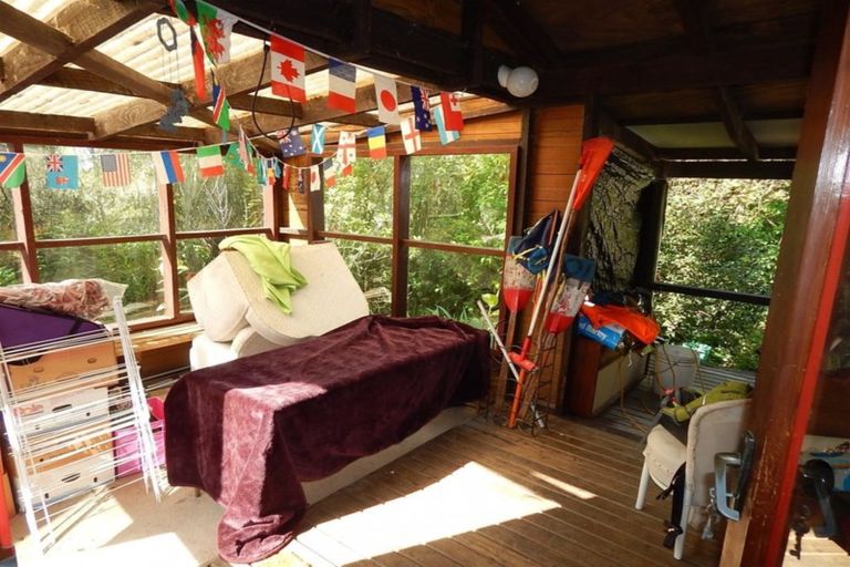 Photo of property in 32 Powerhouse Road, Fairdown, Westport, 7891