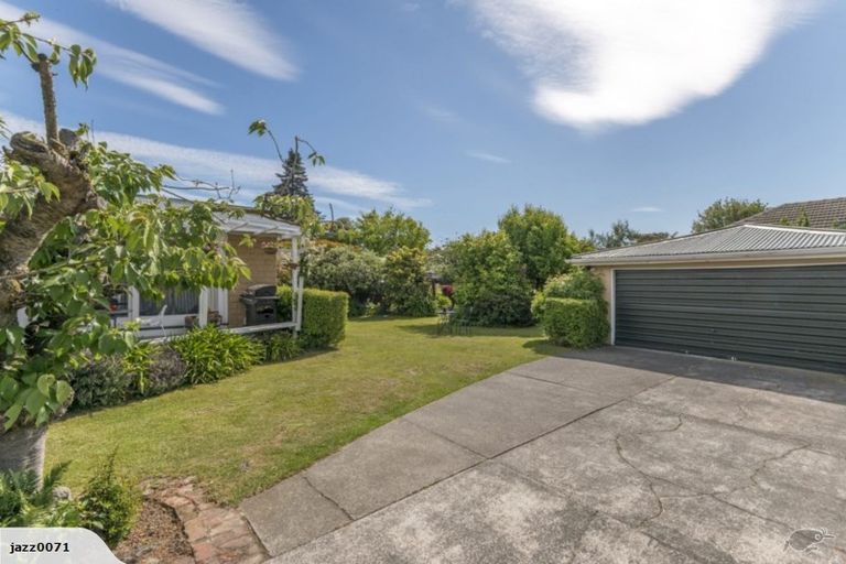 Photo of property in 89 Grahams Road, Burnside, Christchurch, 8041