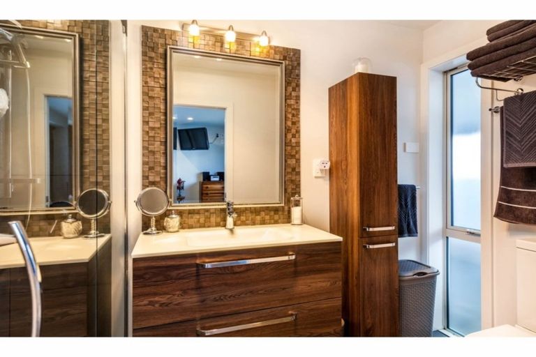 Photo of property in 97 Voyager Drive, Gulf Harbour, Whangaparaoa, 0930