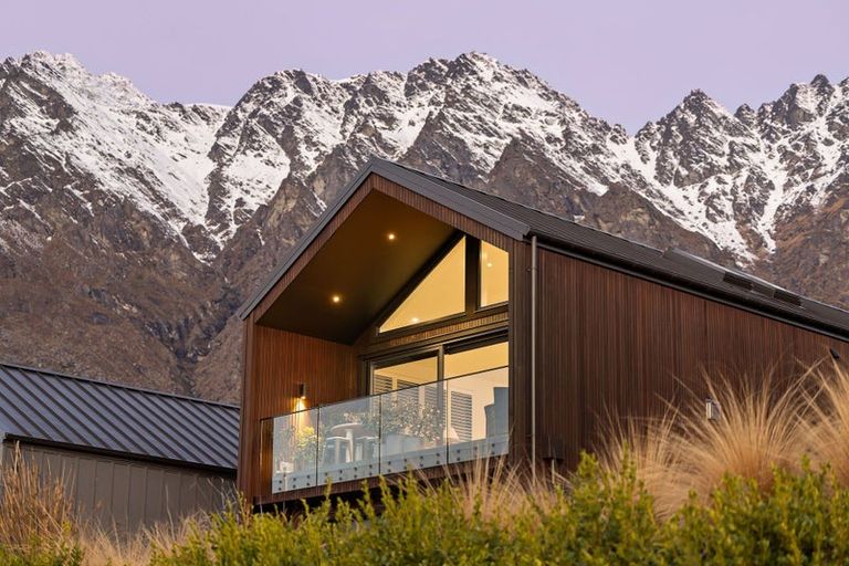 Photo of property in 3b Glenelg Lane, Jacks Point, 9371