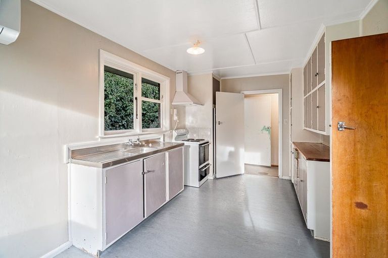 Photo of property in 17 Leicester Crescent, Hoon Hay, Christchurch, 8025