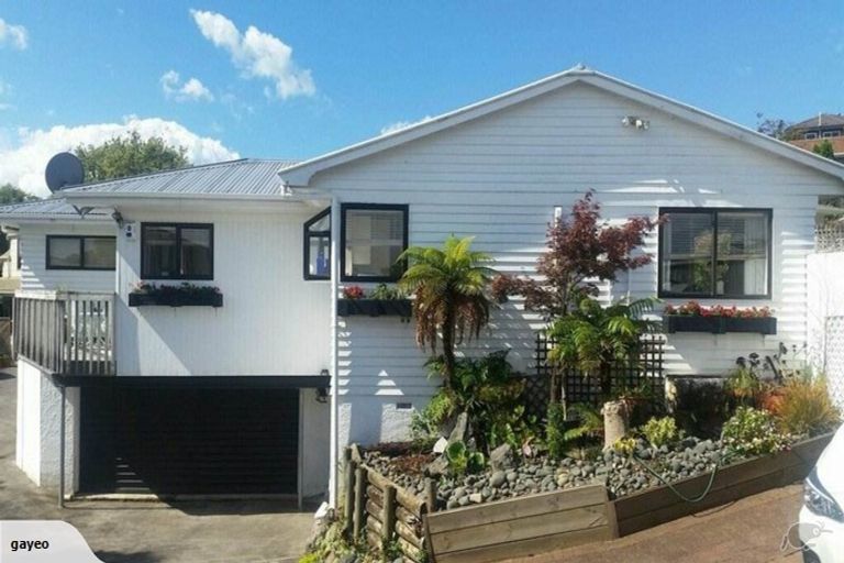 Photo of property in 1/16 Gills Road, Bucklands Beach, Auckland, 2014
