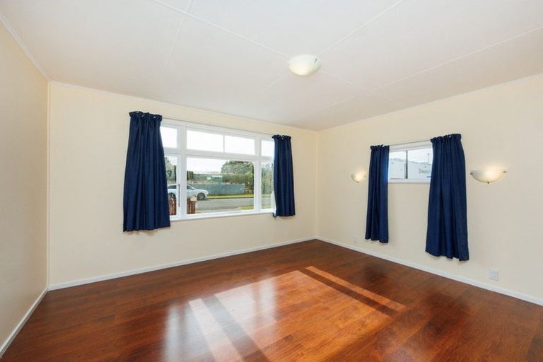Photo of property in 40 King Street, Marton, 4710