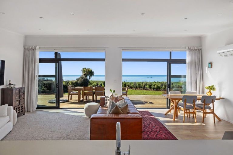 Photo of property in 37 Rochdale Road, Riversdale Beach, Masterton, 5872