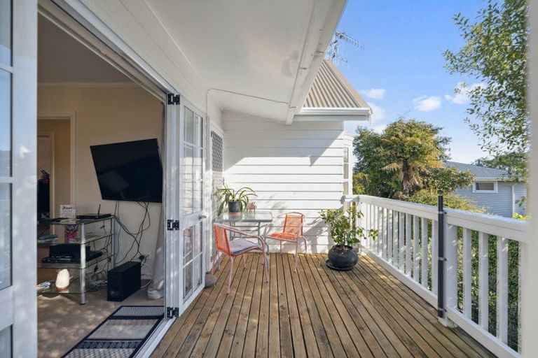 Photo of property in 15a Puriri Street, Hilltop, Taupo, 3330