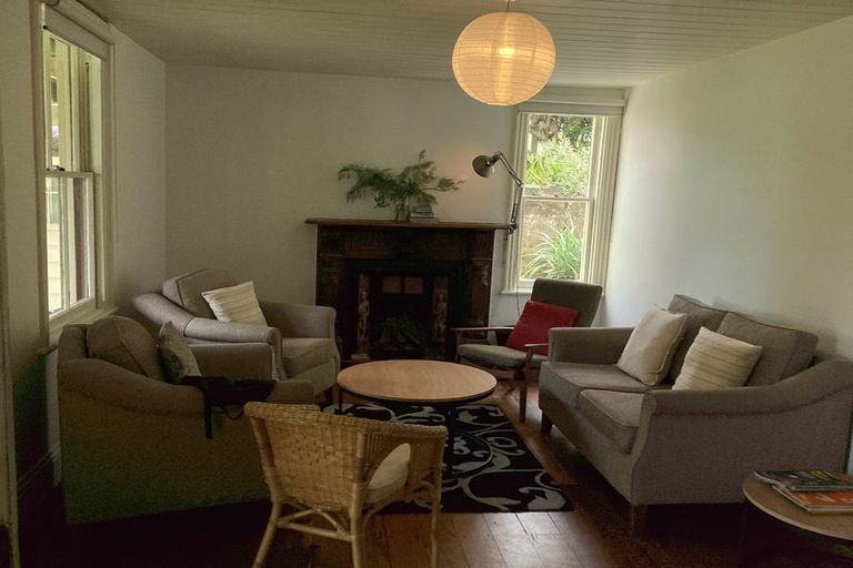 Photo of property in 2 Bath Street, Plimmerton, Porirua, 5026