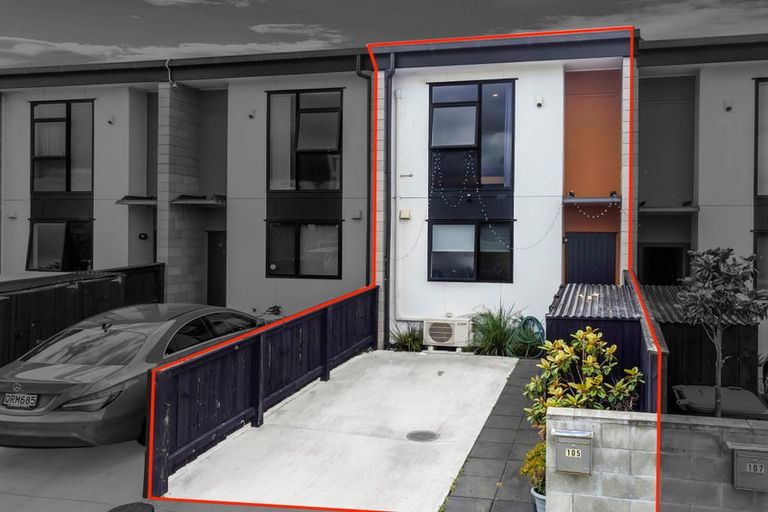 Photo of property in 105 Te Aparangi Road, Papakura, 2110