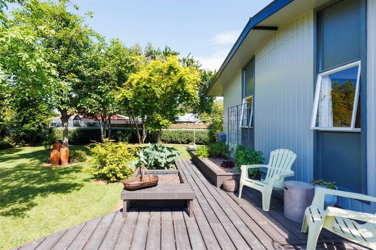 Photo of property in 7 Dampier Avenue, Awapuni, Palmerston North, 4412