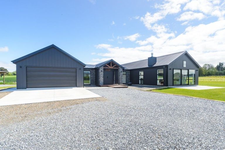 Photo of property in 40 Meavy Lane, Ashhurst, Palmerston North, 4470