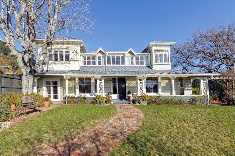 Photo of property in 18 Ngatitama Street, Nelson South, Nelson, 7010