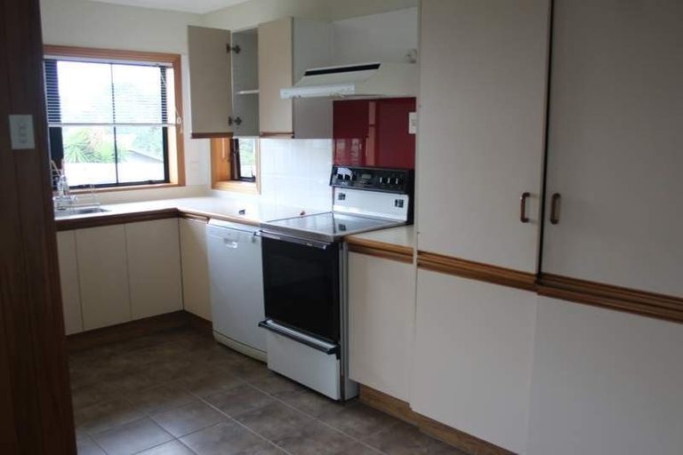 Photo of property in 2/71 Vintage Drive, Henderson, Auckland, 0612