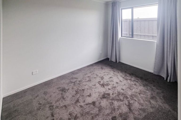 Photo of property in 38 Jean Batten Lane, Rolleston, 7615