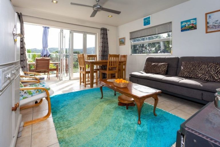 Photo of property in 126 Oratia Place, Onemana, Whangamata, 3691