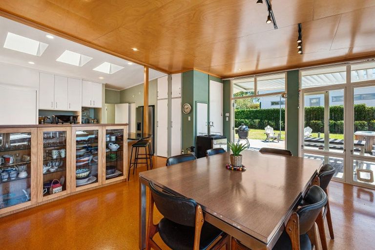 Photo of property in 6a Hauraki Road, Hauraki, Auckland, 0622