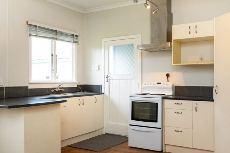 Photo of property in 908 Rangiora Street, Mahora, Hastings, 4120