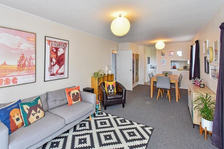 Photo of property in 1/44 Taitimu Drive, Weymouth, Auckland, 2103