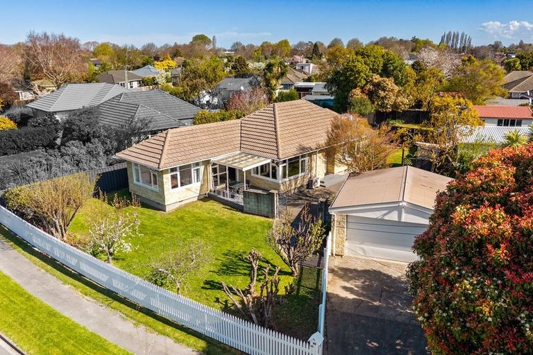 Photo of property in 51 Wayside Avenue, Burnside, Christchurch, 8053