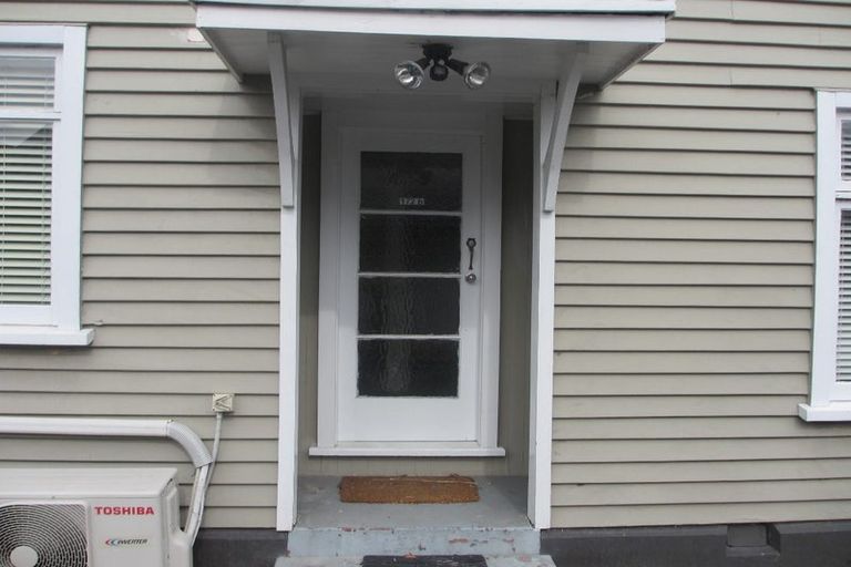 Photo of property in 172 Papanui Road, Merivale, Christchurch, 8014