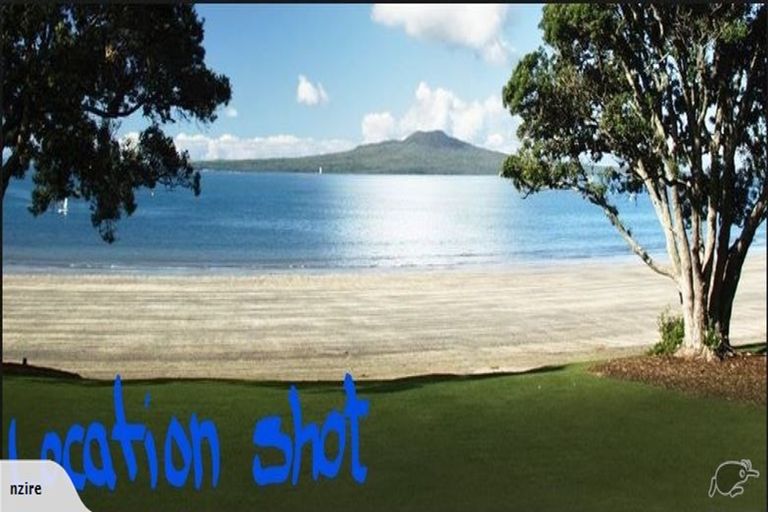 Photo of property in 2/19 Oban Road, Browns Bay, Auckland, 0630