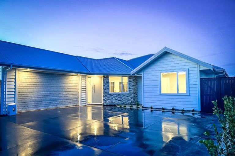 Photo of property in 69 Freedom Drive, Kelvin Grove, Palmerston North, 4414