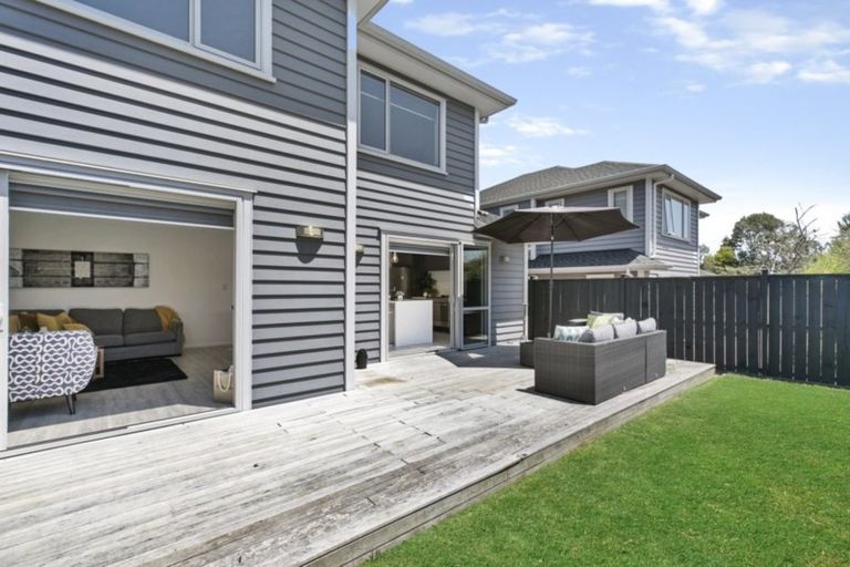 Photo of property in 111b Moore Street, Howick, Auckland, 2014