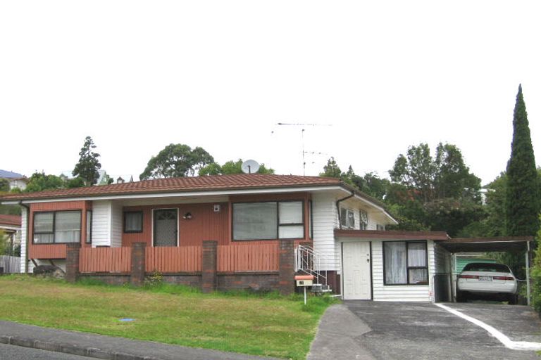 Photo of property in 12 Rosecamp Road, Beach Haven, Auckland, 0626