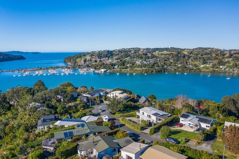 Photo of property in 8 Lysnar Road, Matakana, Warkworth, 0985