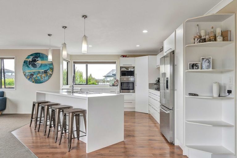 Photo of property in 4 Larlin Drive, Hawera, 4675