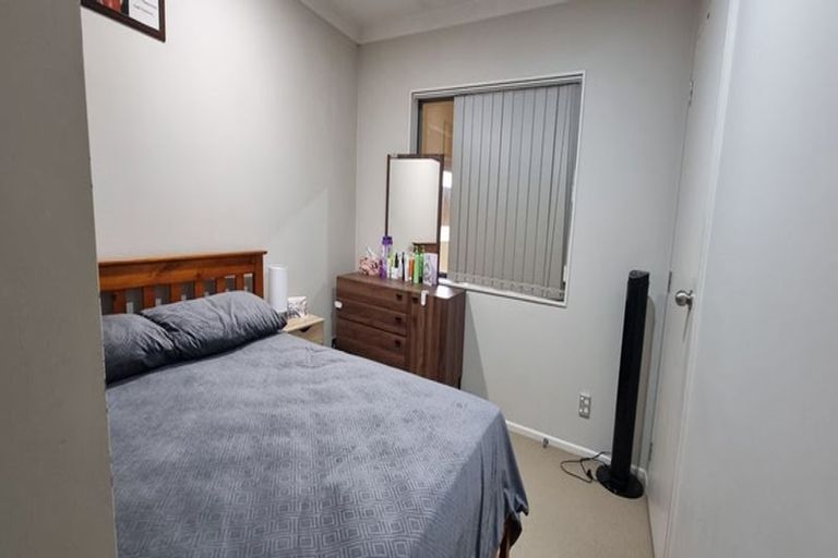 Photo of property in 37 Donegal Park Drive, Flat Bush, Auckland, 2019