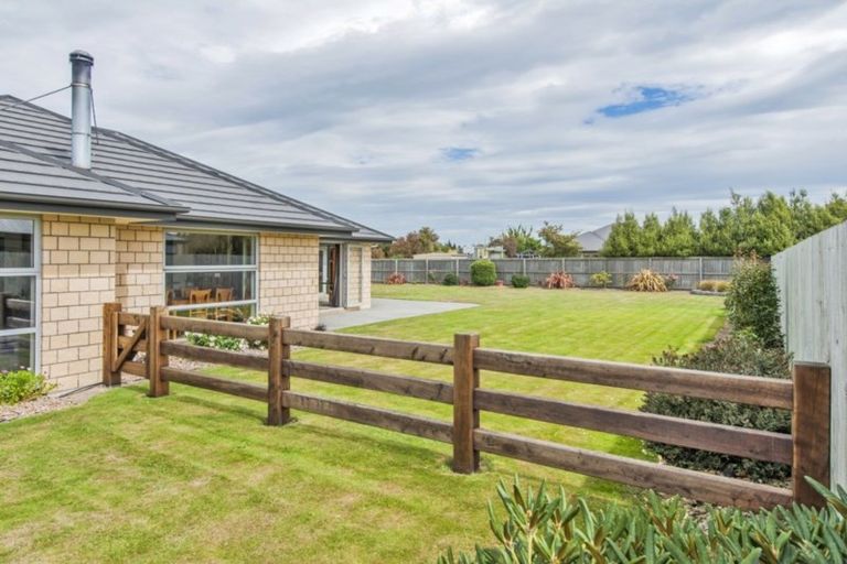 Photo of property in 31 Beaumont Drive, Rolleston, 7614