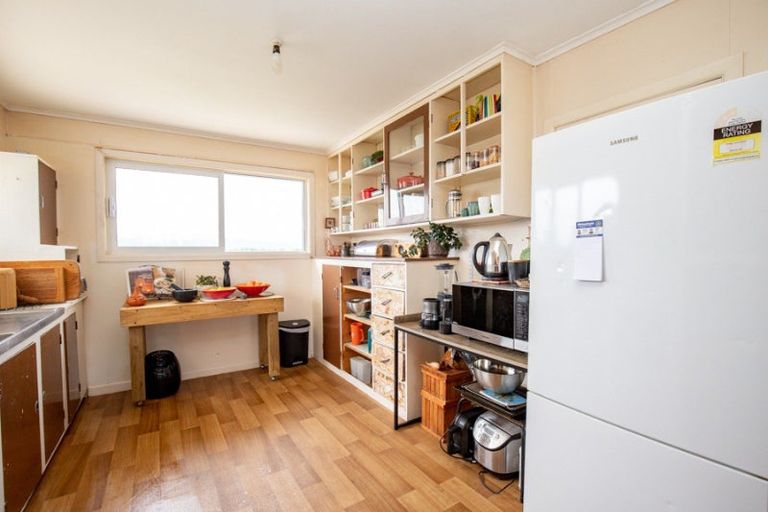 Photo of property in 104 Pipiroa Road, Ngatea, 3503