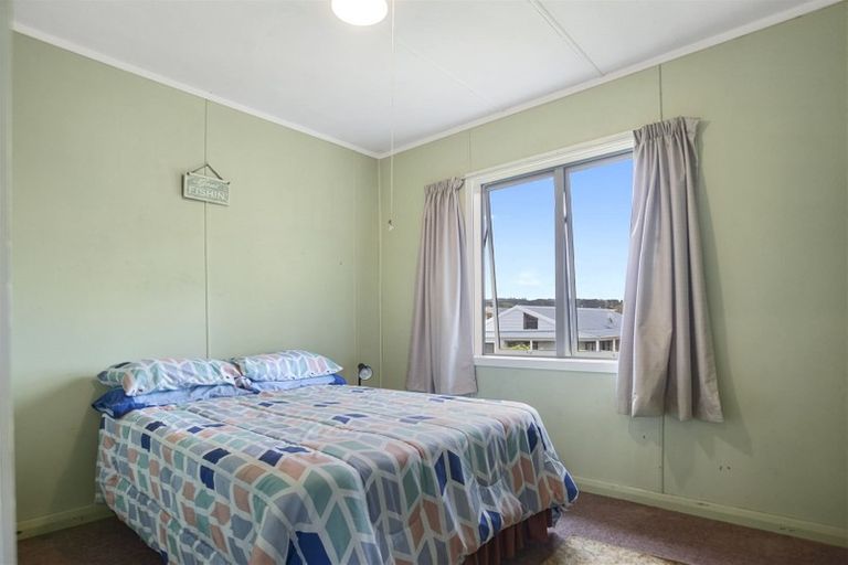 Photo of property in 203 Winifred Avenue, Whangamata, 3620