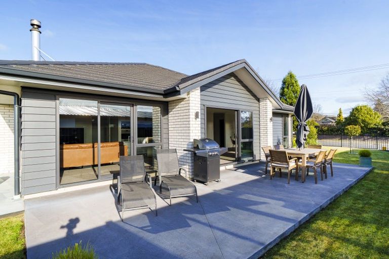 Photo of property in 27 Cemetery Road, East Taieri, Mosgiel, 9024