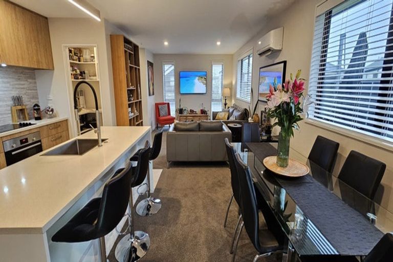 Photo of property in 10 Upham Lane, Rolleston, 7615