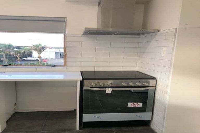 Photo of property in 3/762 Beach Road, Browns Bay, Auckland, 0630