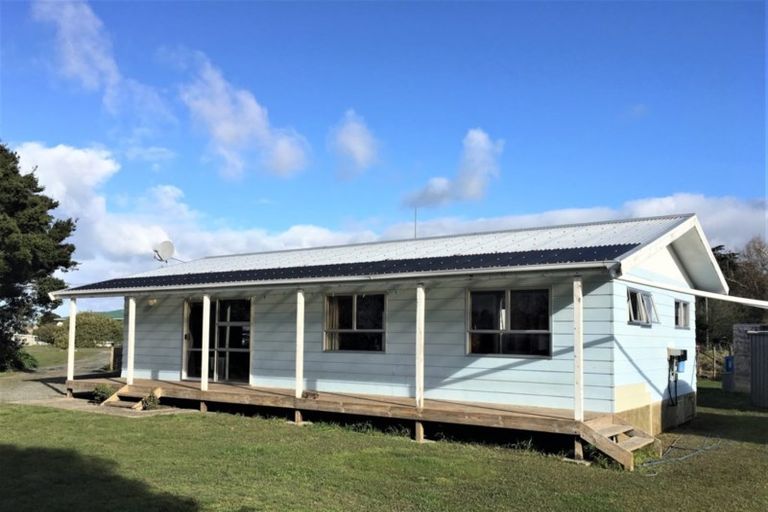 Photo of property in 5 Graham Street, Te Kopuru, 0391