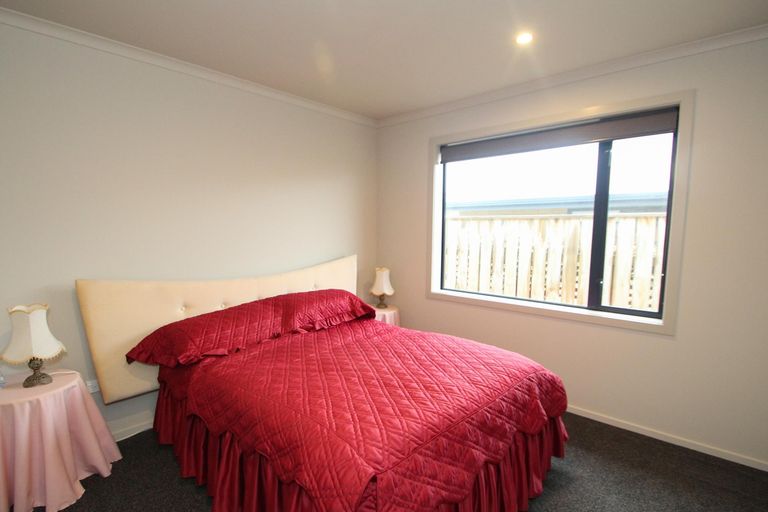 Photo of property in 18 Dove Place, Holmes Hill, Oamaru, 9401