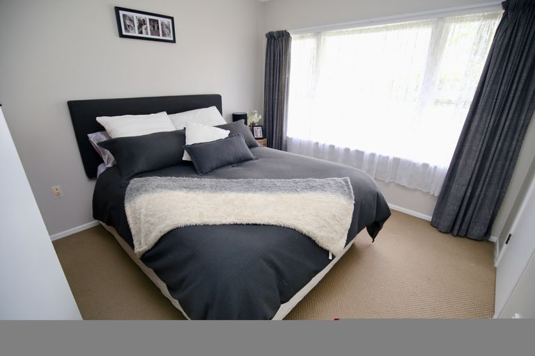 Photo of property in 27 Nevada Road, Silverdale, Hamilton, 3216