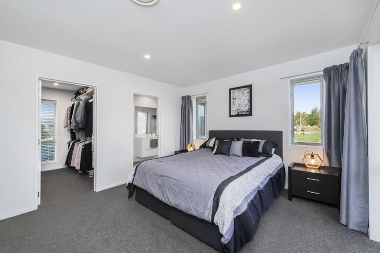 Photo of property in 25 Landsborough Drive, Darfield, 7571