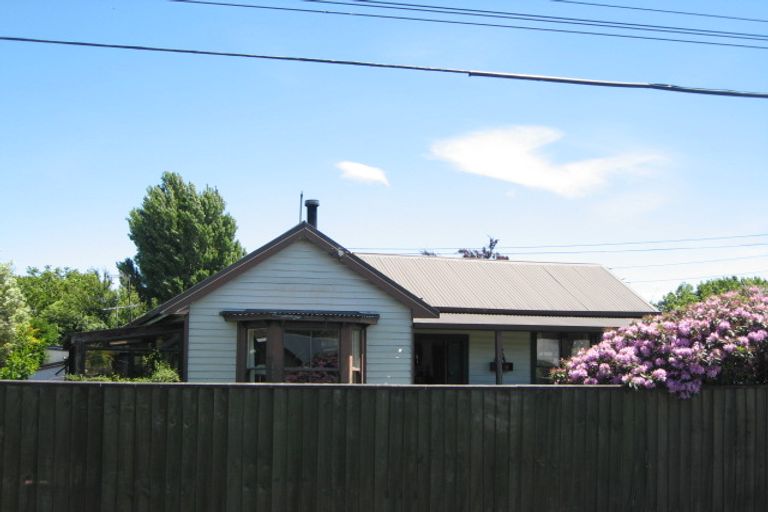 Photo of property in 23 Tweed Street, Richmond, Christchurch, 8013